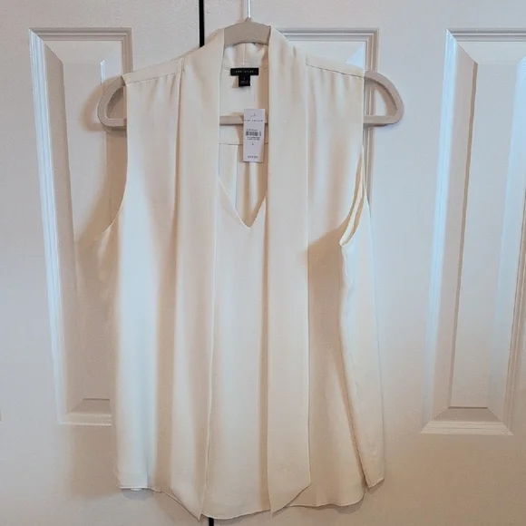 Ann Taylor Sleeveless Blouse - Picture 1 of 7